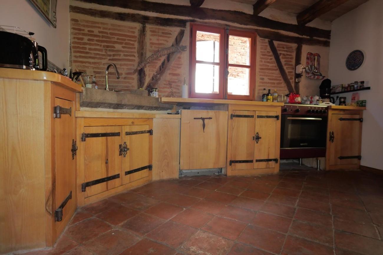 La Lauze Et L'Anguille Bed & Breakfast Gaillac Exterior photo